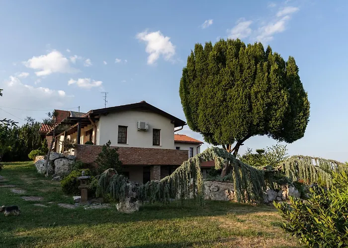 Villa Garden